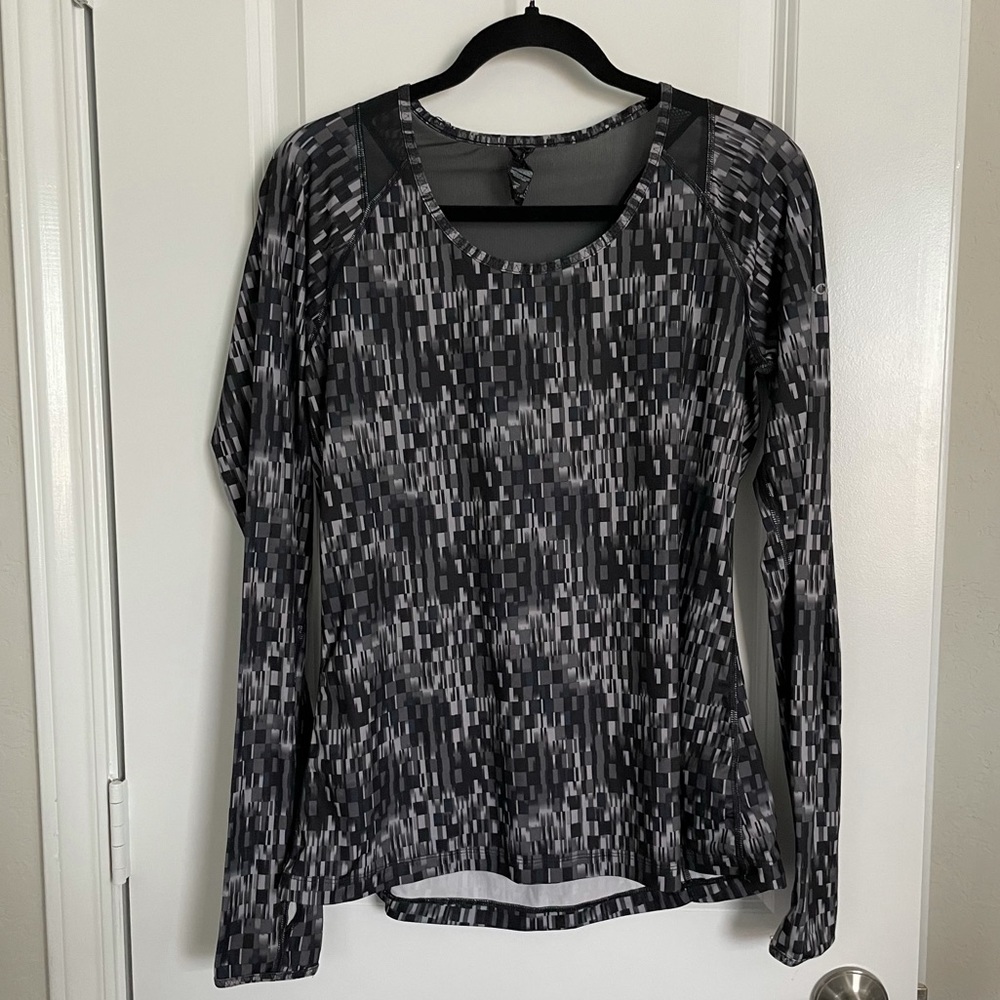 Colombia Mesh Longsleeve Workout Top